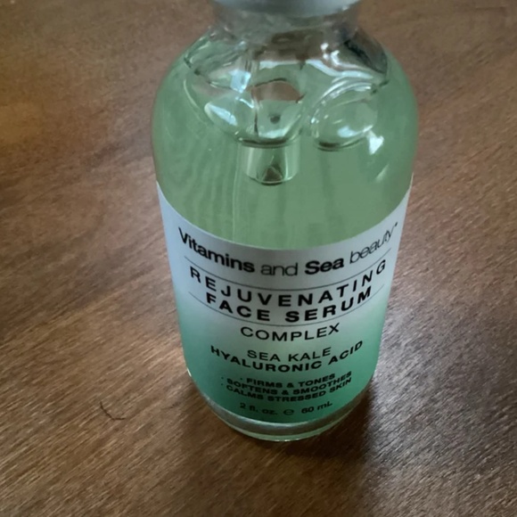 Vitamins and Sea Beauty Rejuvenating Face Serum Sea Kale Hyaluronic Acid - Picture 1 of 4